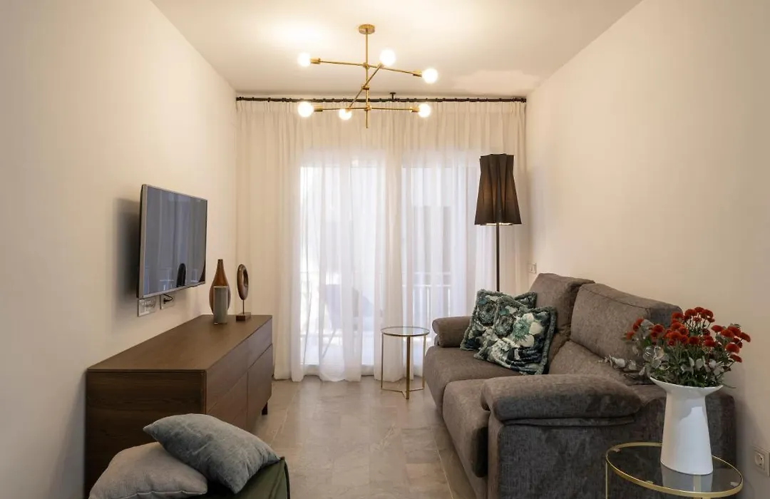 Apartamentos La Mariana-1